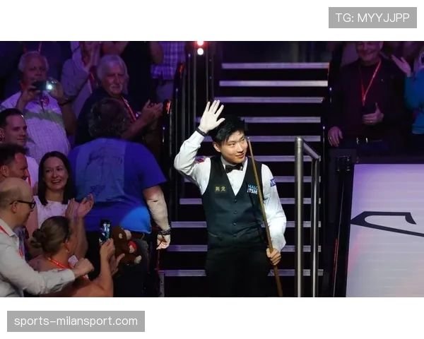 利雅得狂欢季锦标赛迎半决赛较量，特鲁姆普与赵心童再度交锋